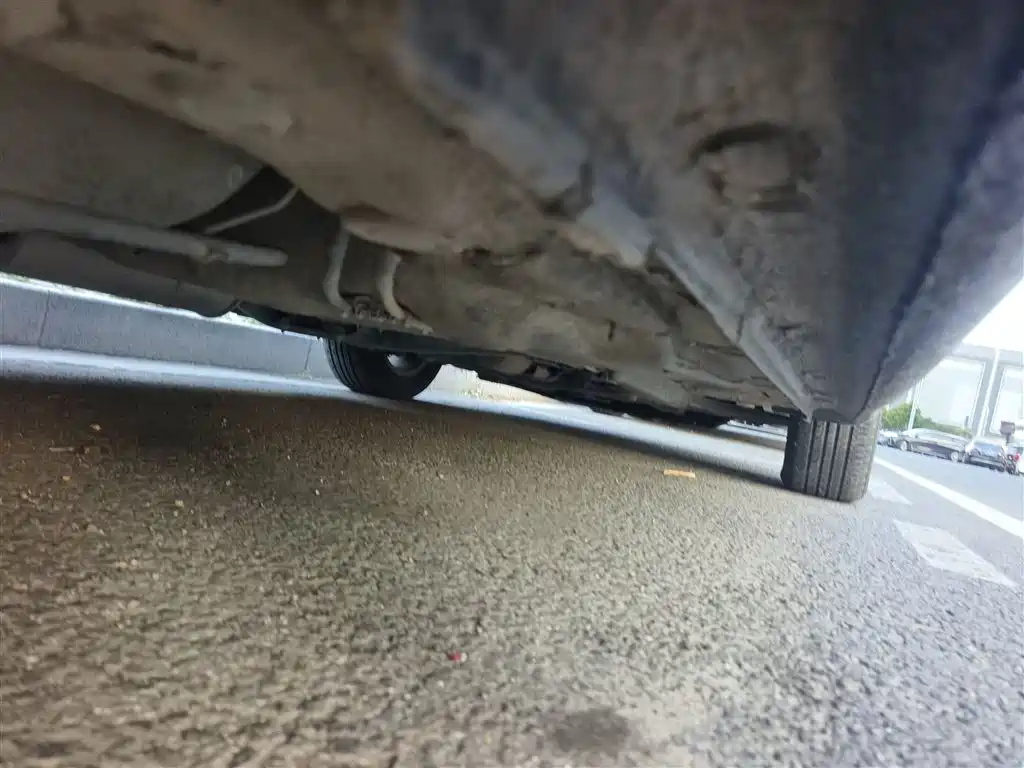 VOLKSWAGEN LAVIDA 2013