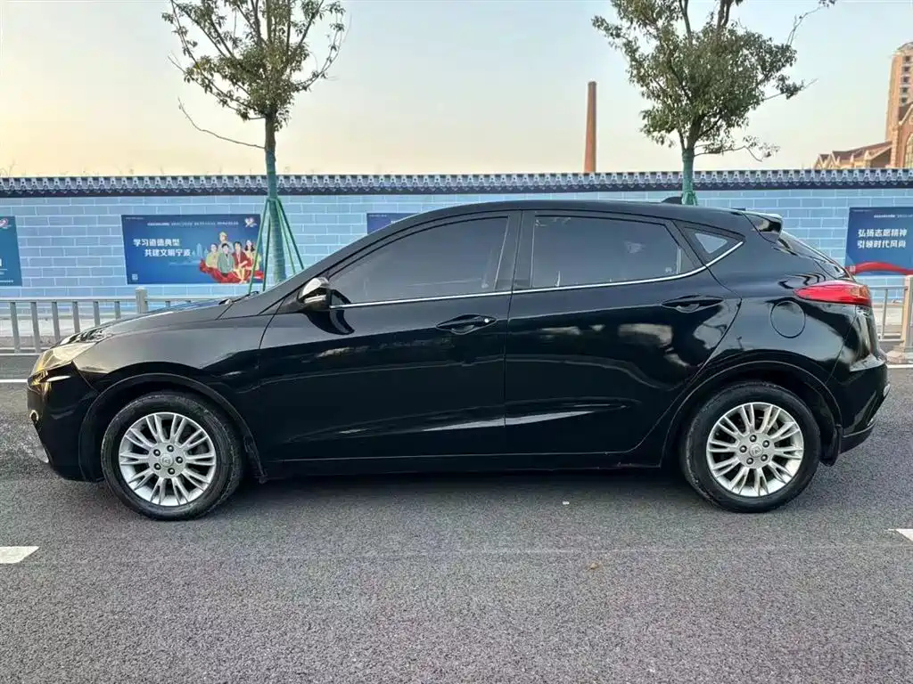 CHANGAN EADO XT 2014