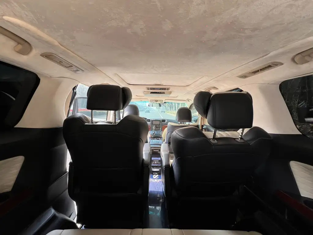 TOYOTA ALPHARD 2012