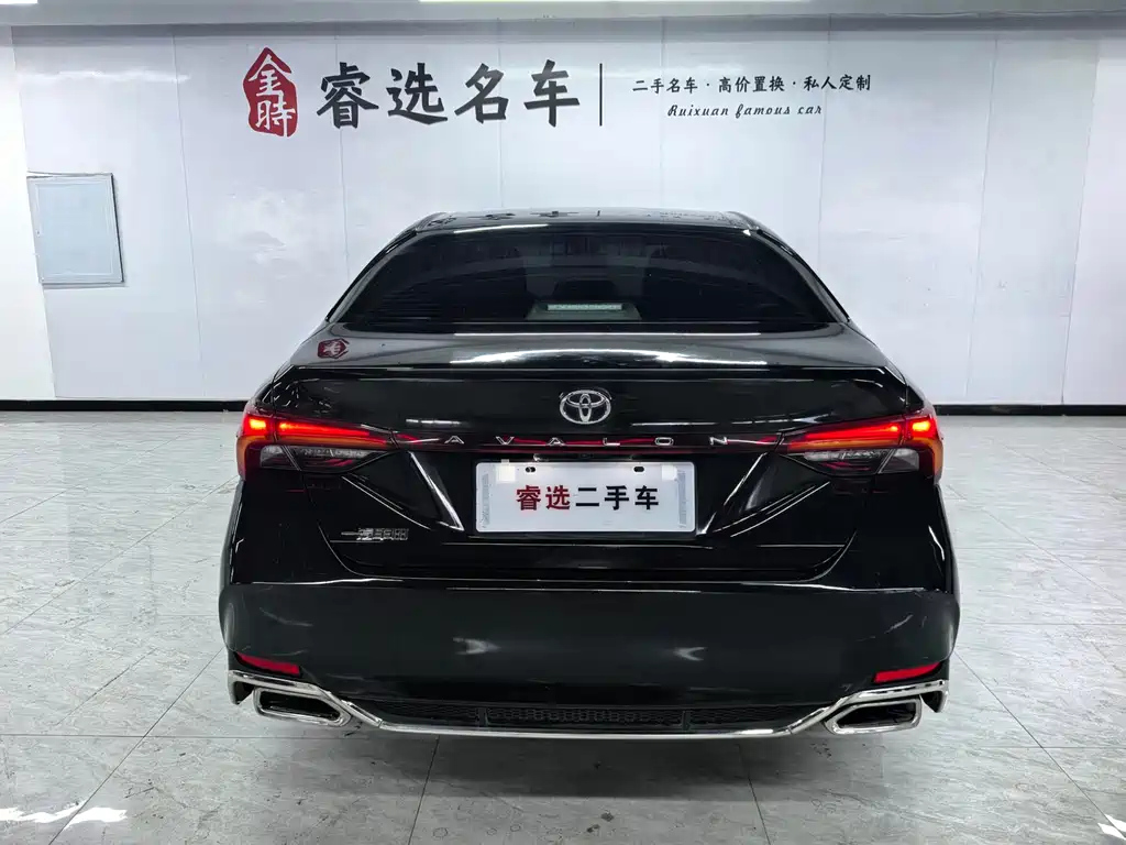 TOYOTA AVALON 2021