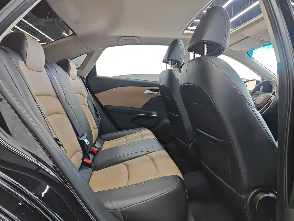 CHEVROLET CRUZE 2020