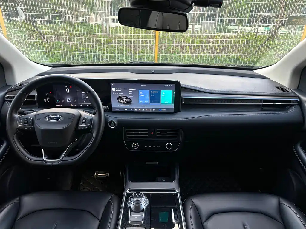 FORD EDGE 2021