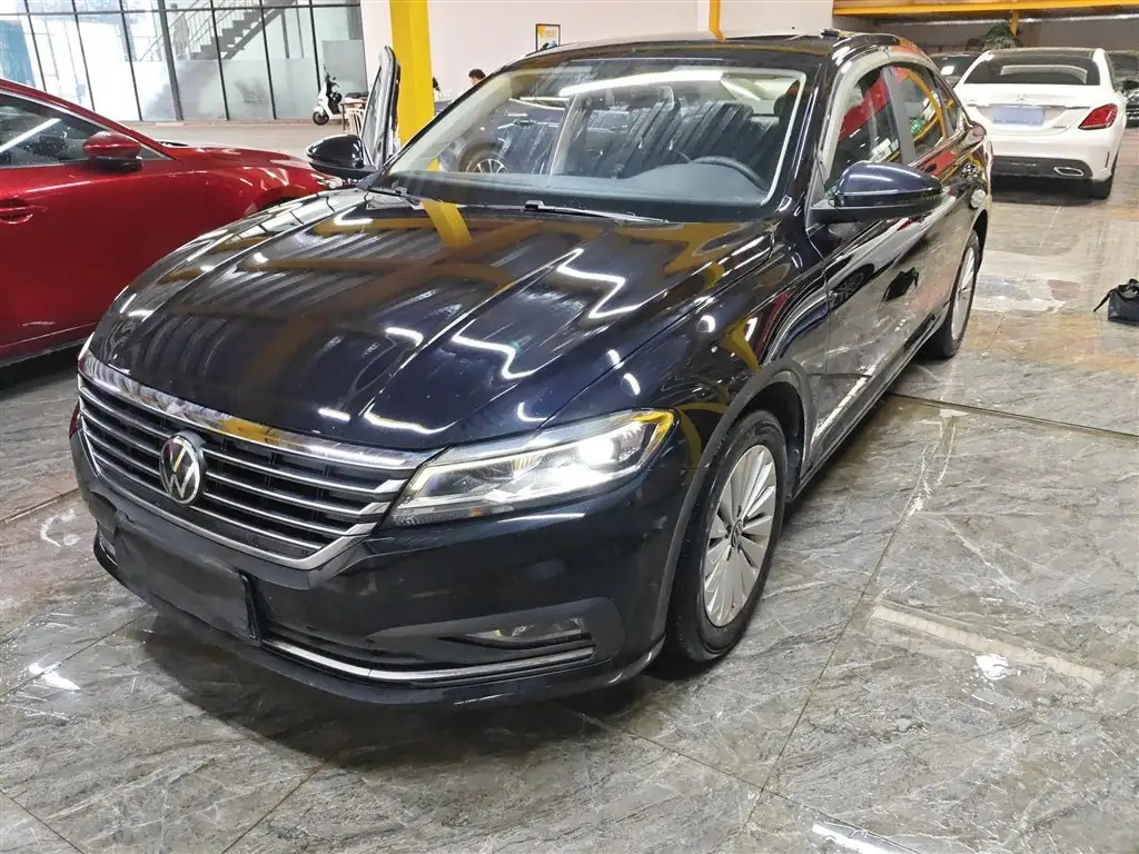 VOLKSWAGEN LAVIDA 2022