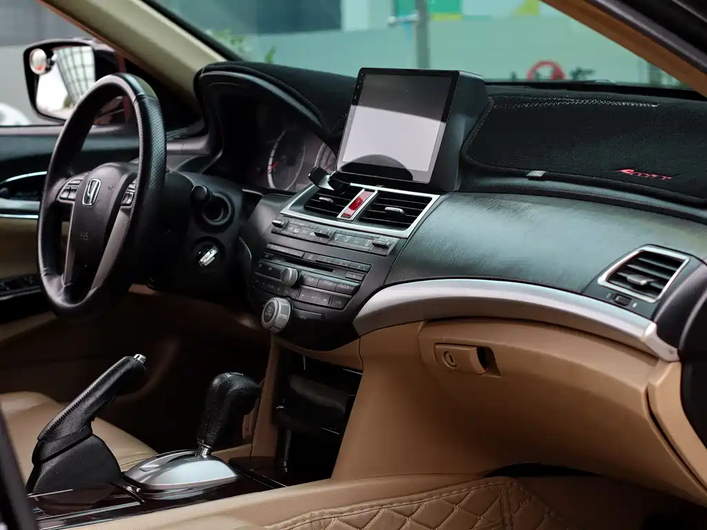 HONDA ACCORD 2010