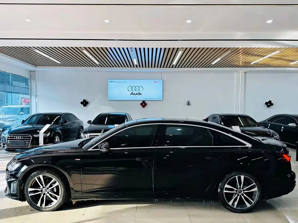 AUDI A6L 2020