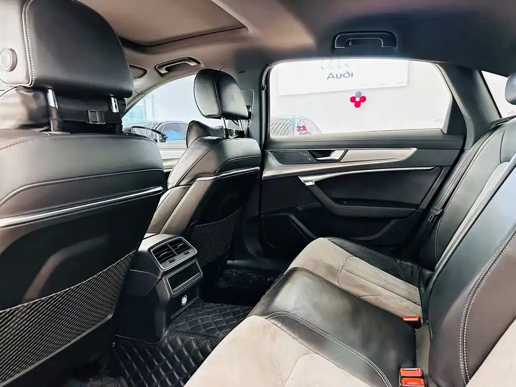AUDI A6L 2020