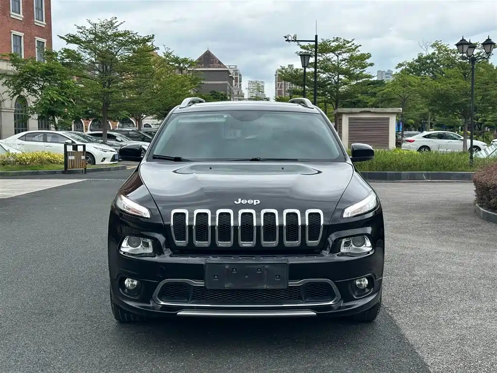 JEEP CHEROKEE 2017