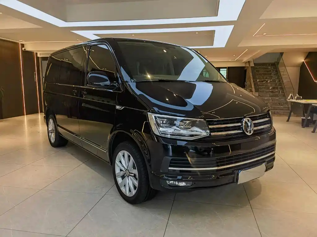 VOLKSWAGEN MULTIVAN 2019