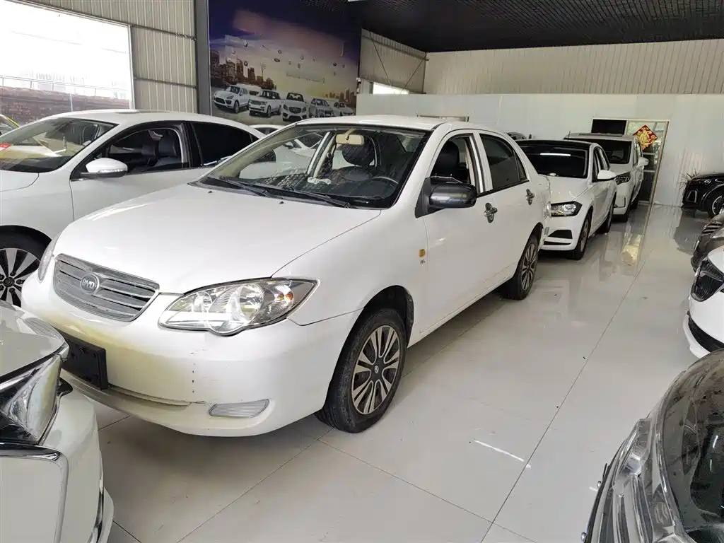 BYD F3