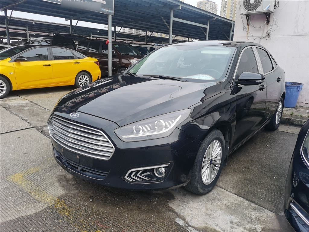 Аукционный лист FORD ESCORT 2015