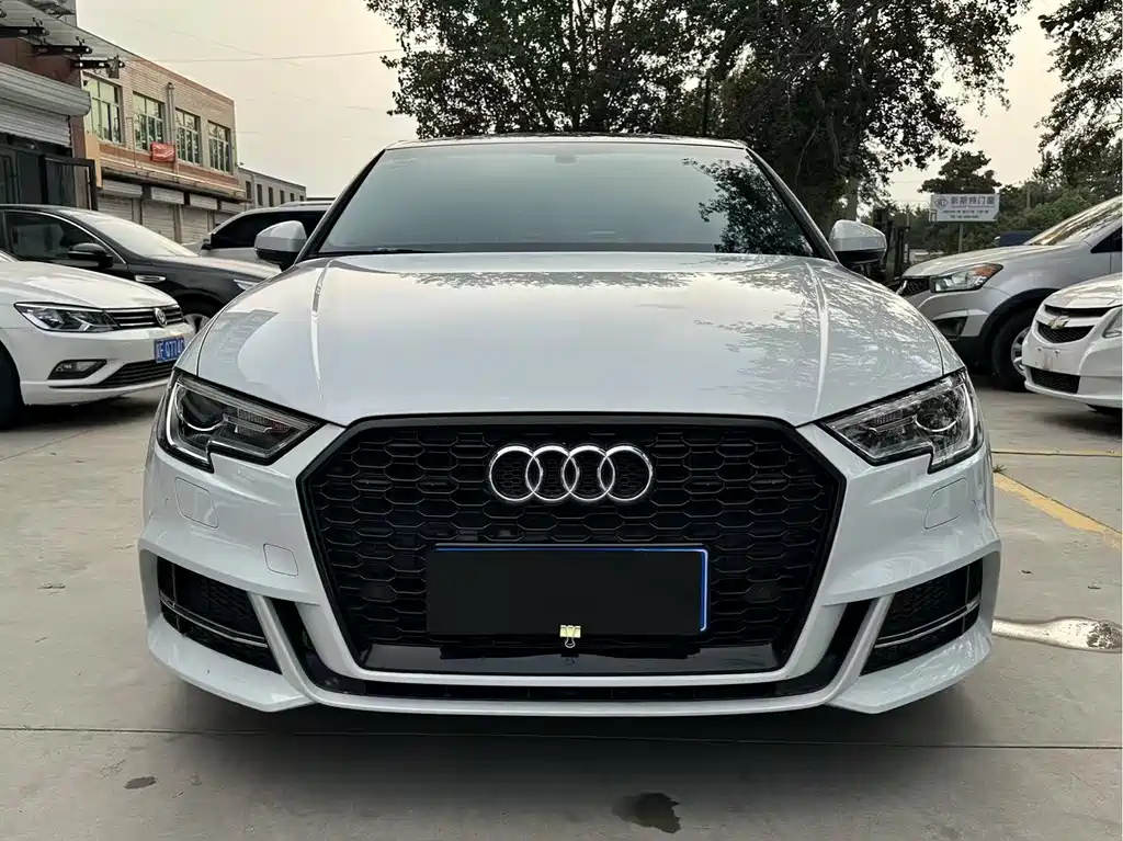 AUDI A3 2018