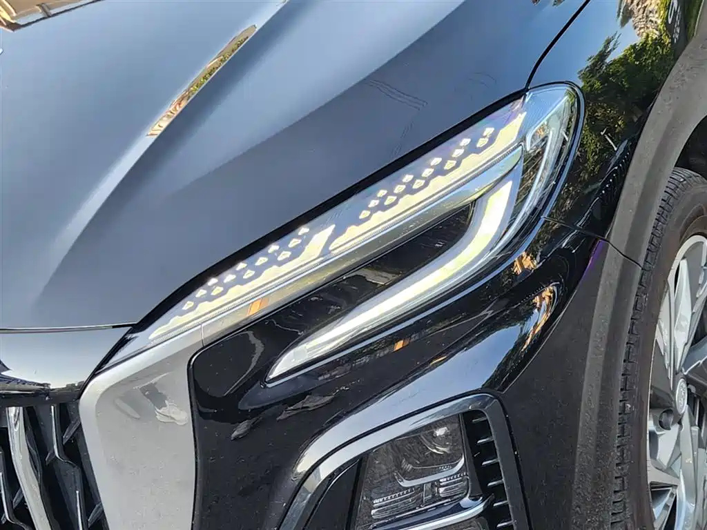 HONGQI HS3 PHEV 2024