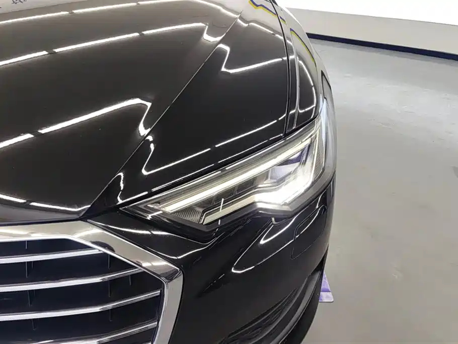 AUDI A6L 2021