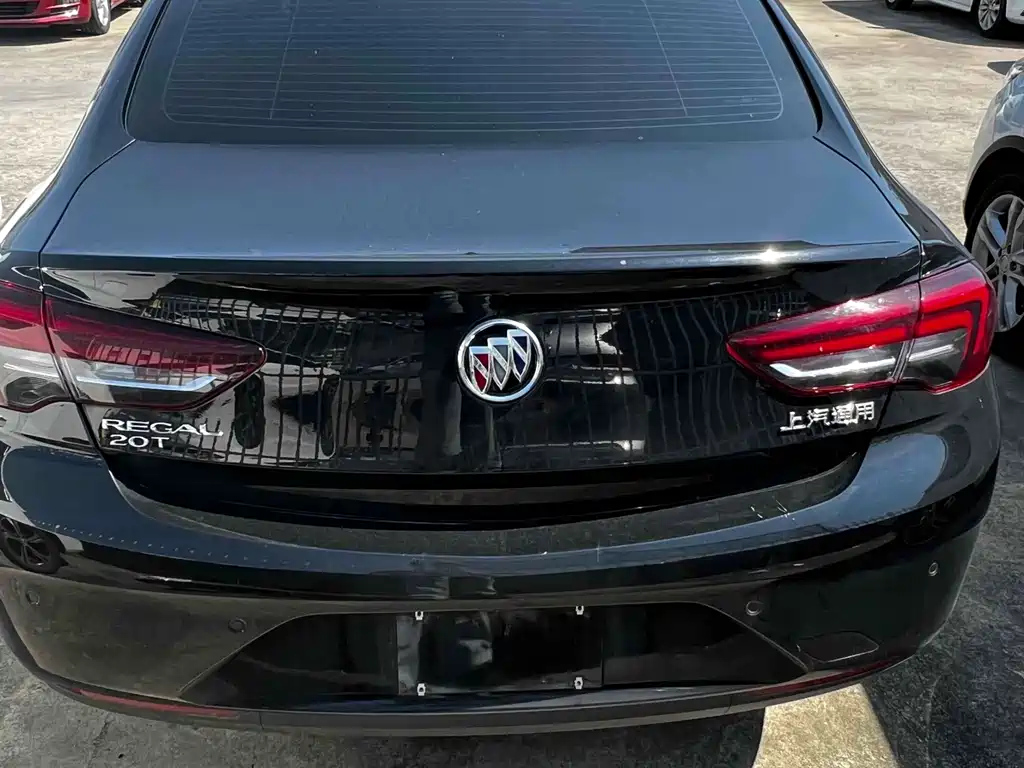 BUICK REGAL 2019