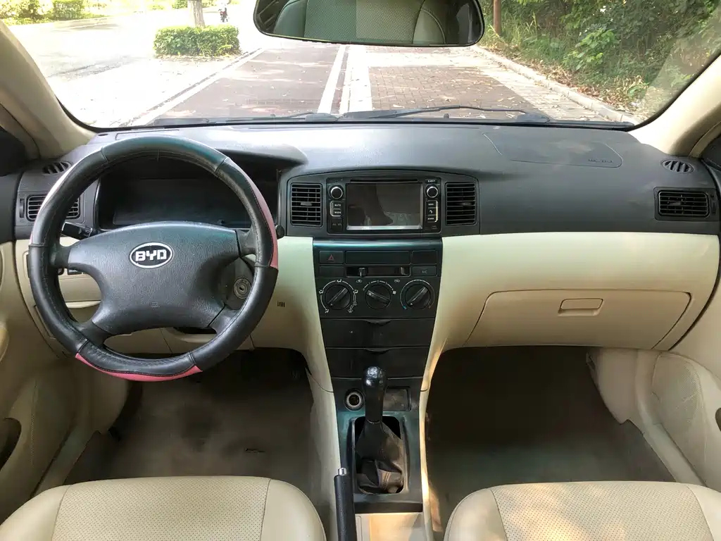 BYD F3 2013