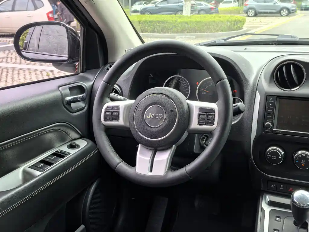 JEEP COMPASS IMPORT 2014