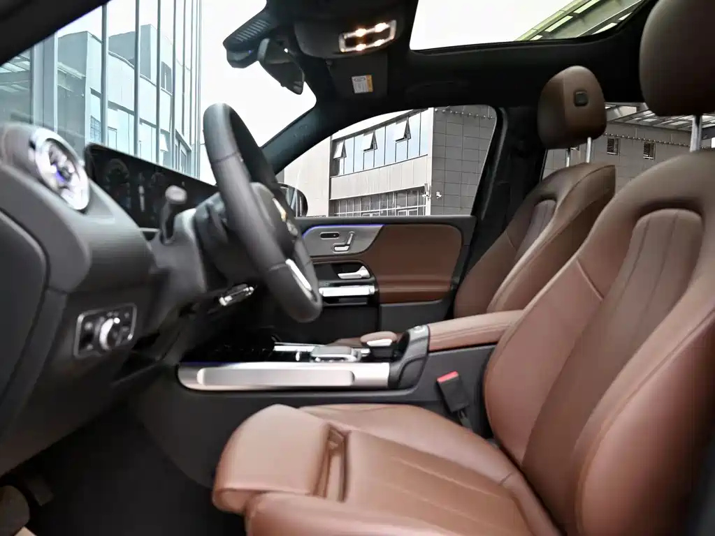 MERCEDES BENZ GLB 2022
