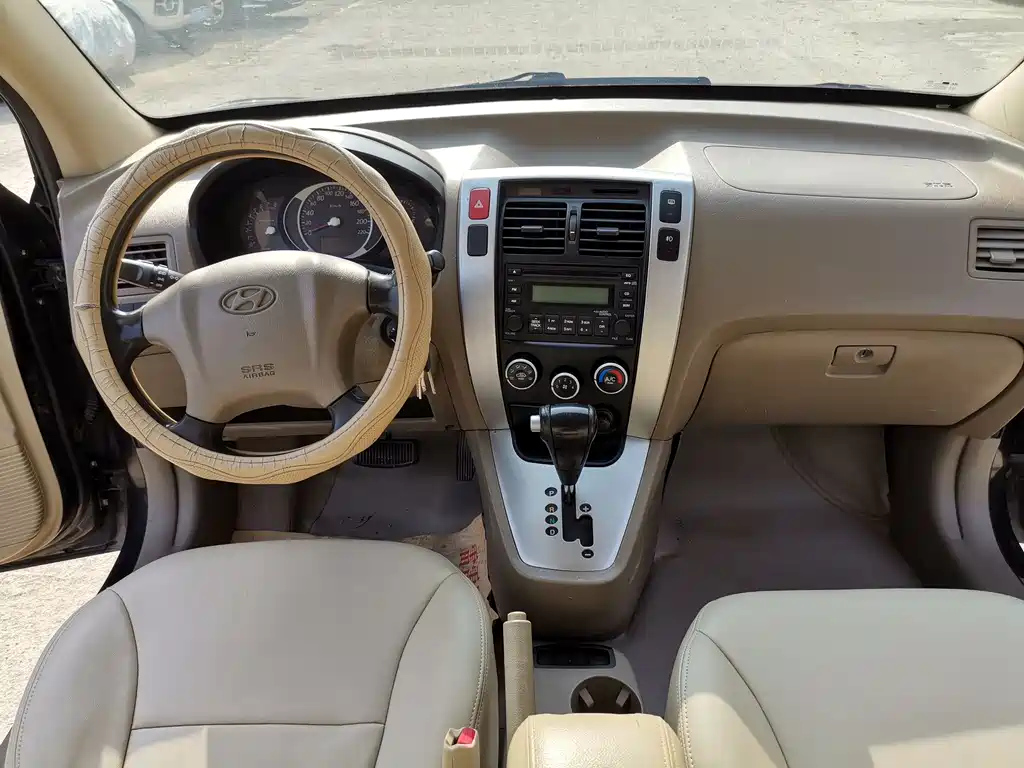 HYUNDAI TUCSON 2009