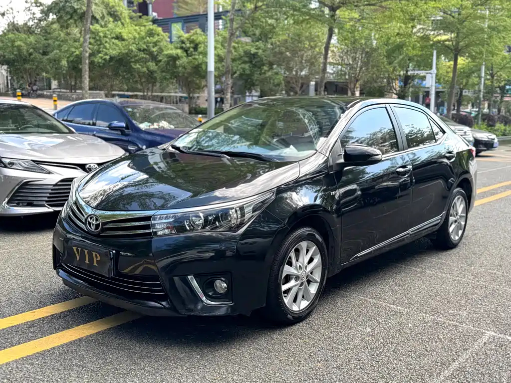TOYOTA COROLLA 2014