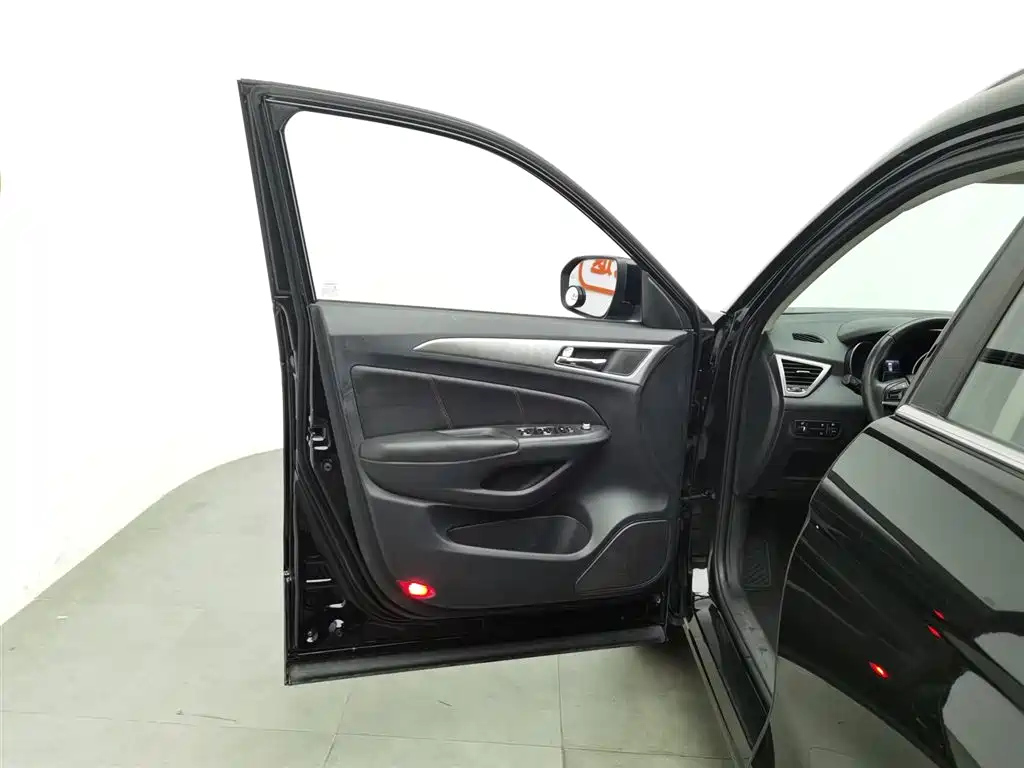 CHANGAN CS75 2016