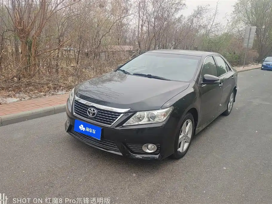 TOYOTA CAMRY 2012