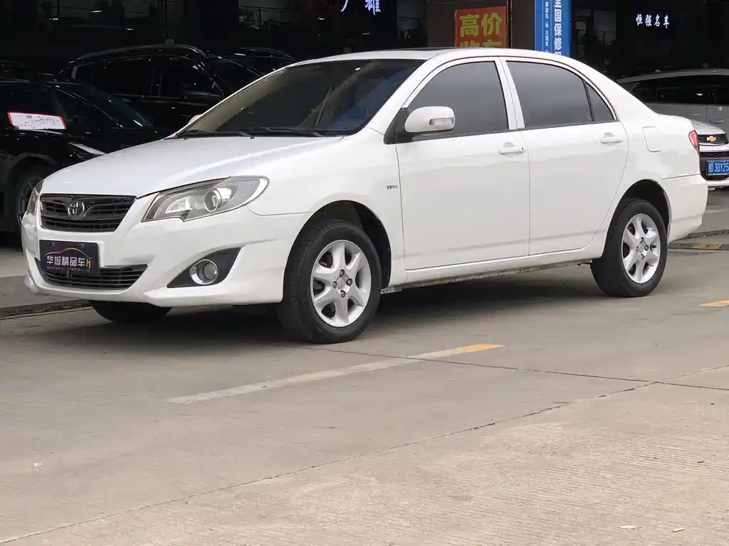 TOYOTA COROLLA 2013