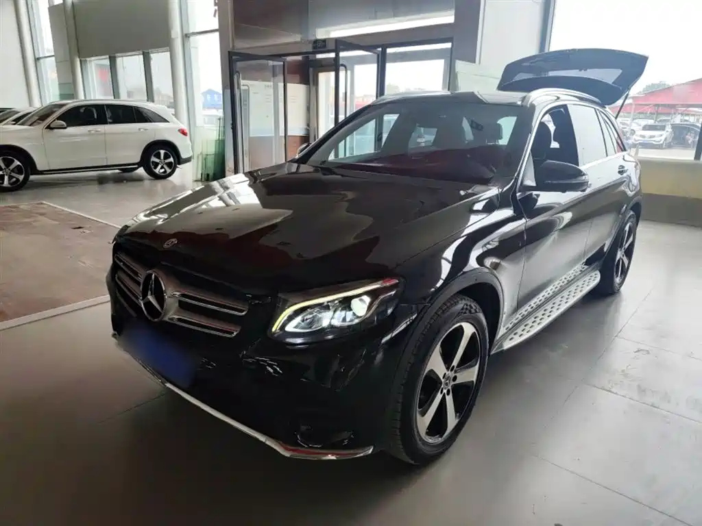MERCEDES BENZ GLC 2018