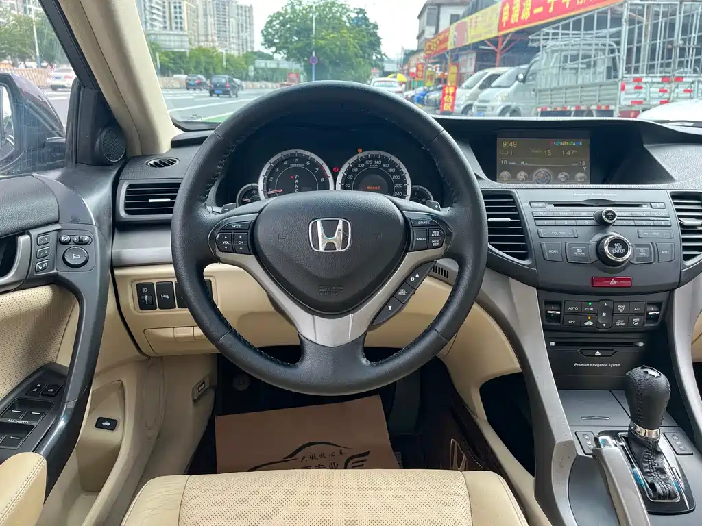 HONDA SI PLATINUM 2012