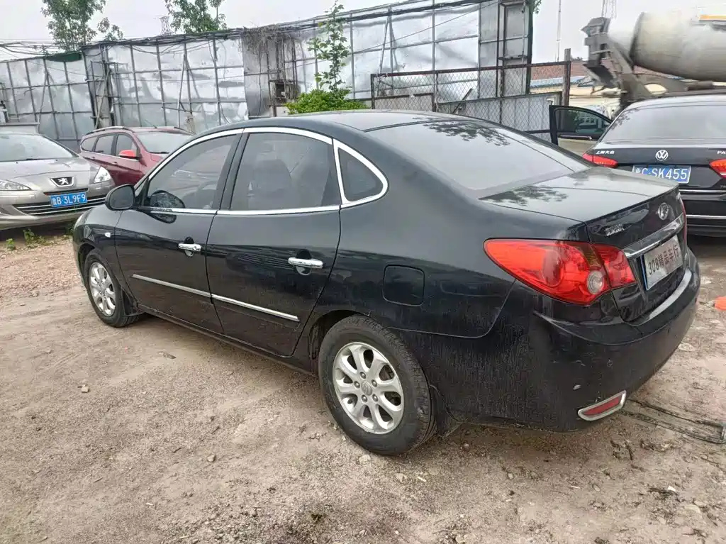 HYUNDAI CELESTA 2009