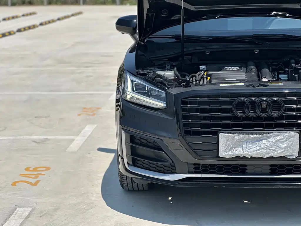 AUDI Q2L 2018