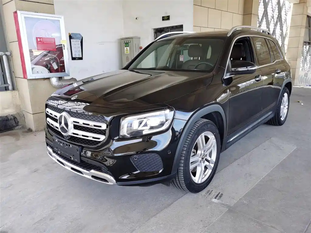 MERCEDES BENZ GLB 2022