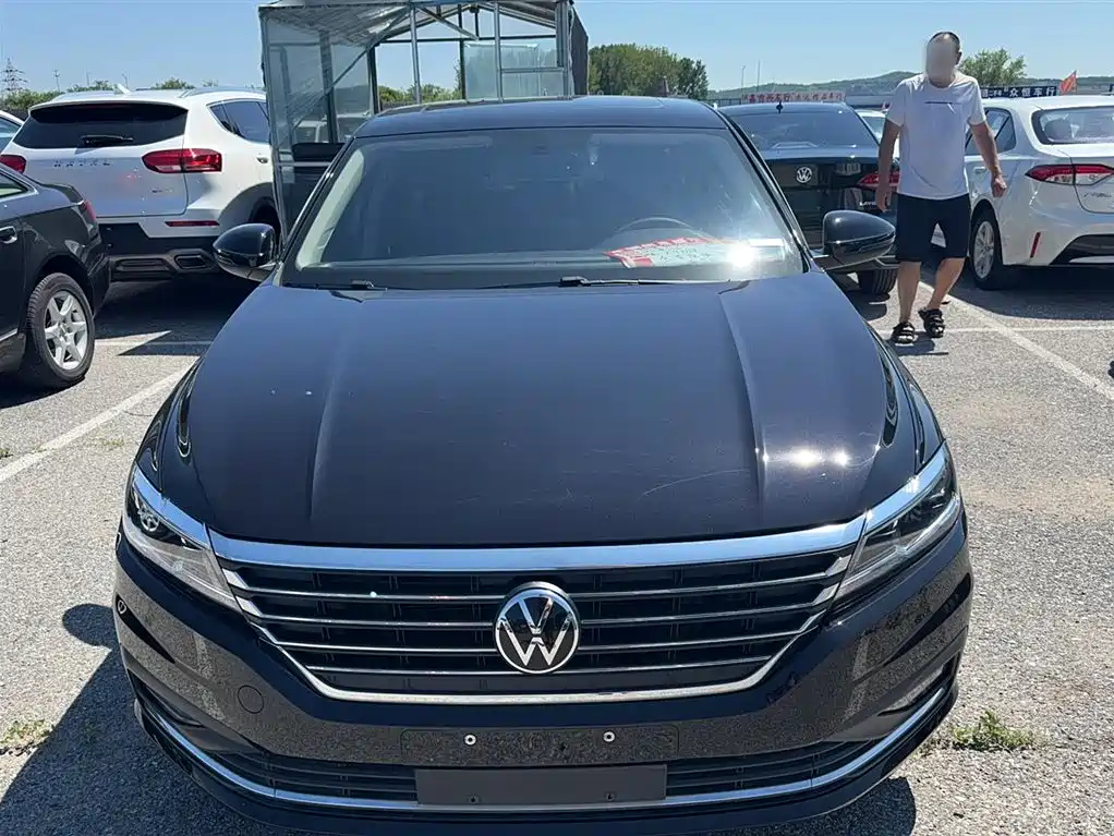 VOLKSWAGEN LAVIDA 2021