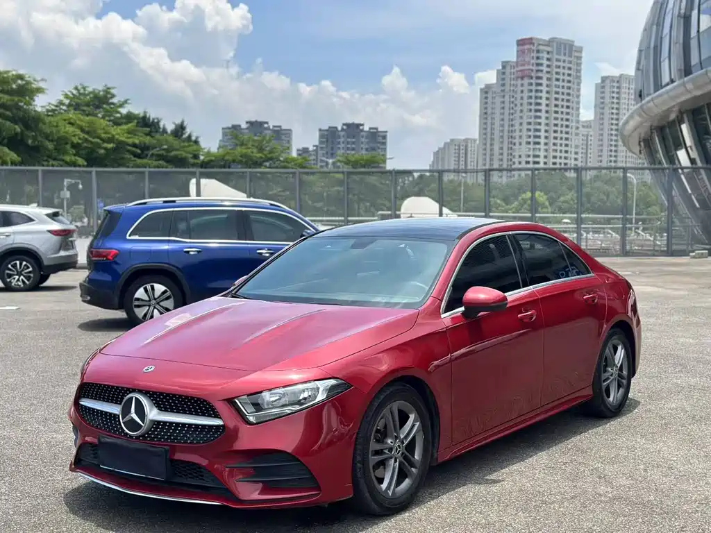 MERCEDES BENZ A-CLASS 2020