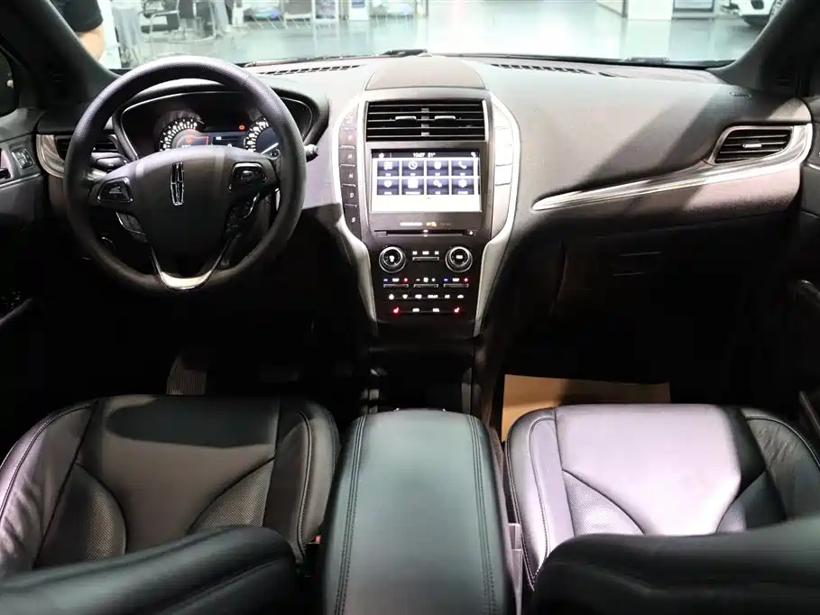 LINCOLN MKC 2020