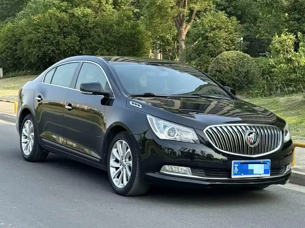 BUICK LACROSSE 2013