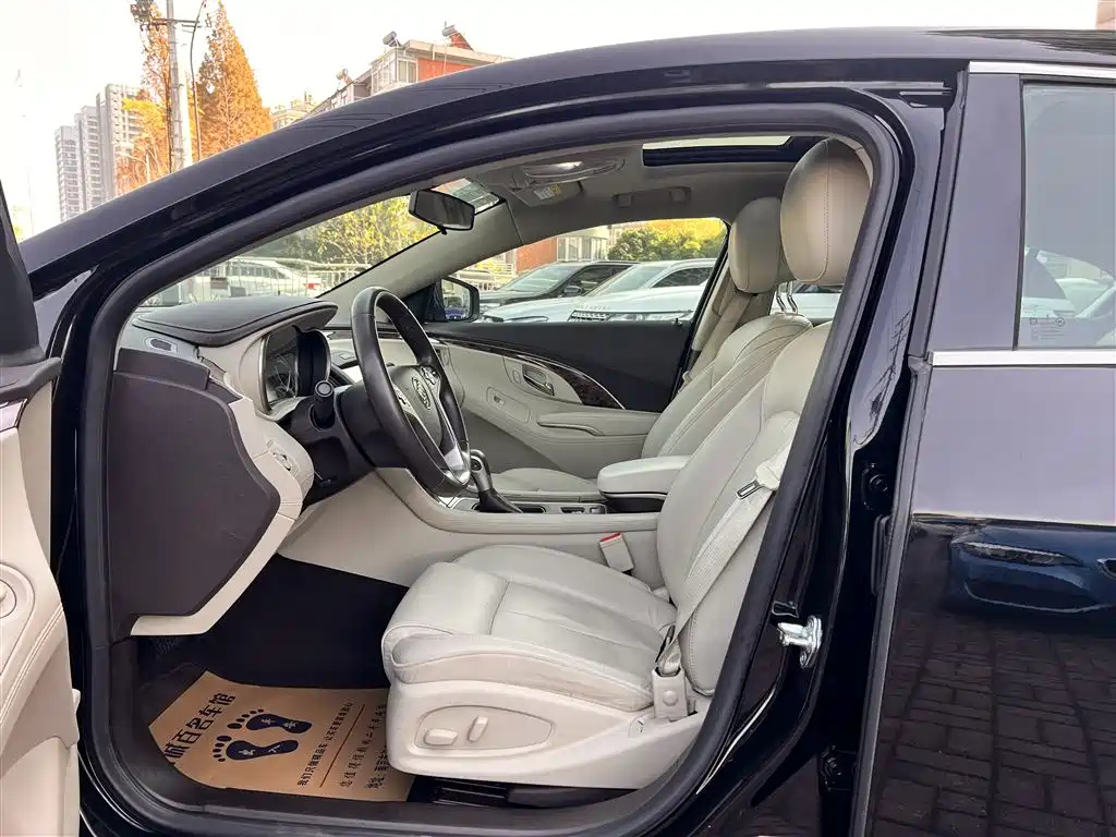 BUICK LACROSSE 2016