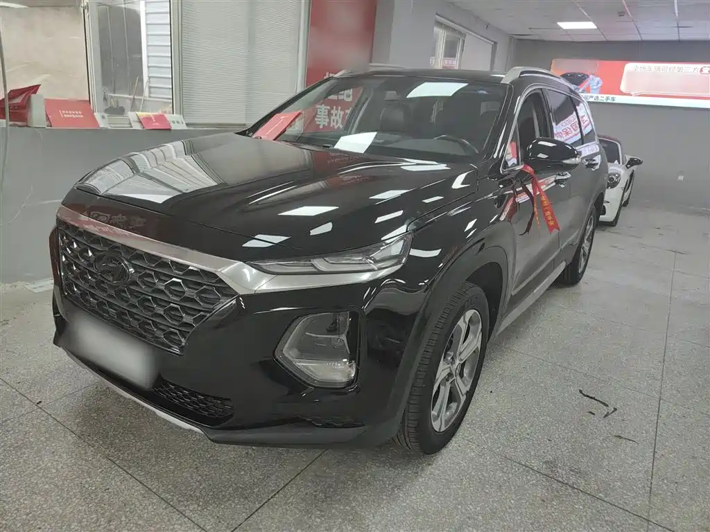 HYUNDAI SANTAFE 2020