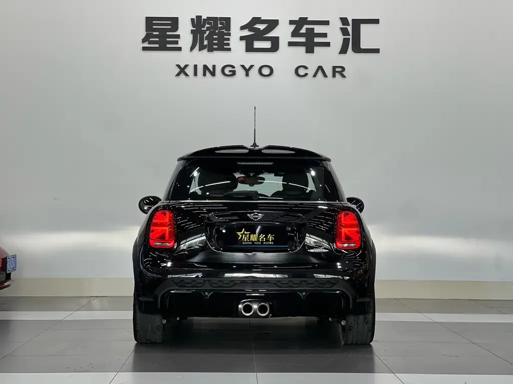 MINI JCW 2022