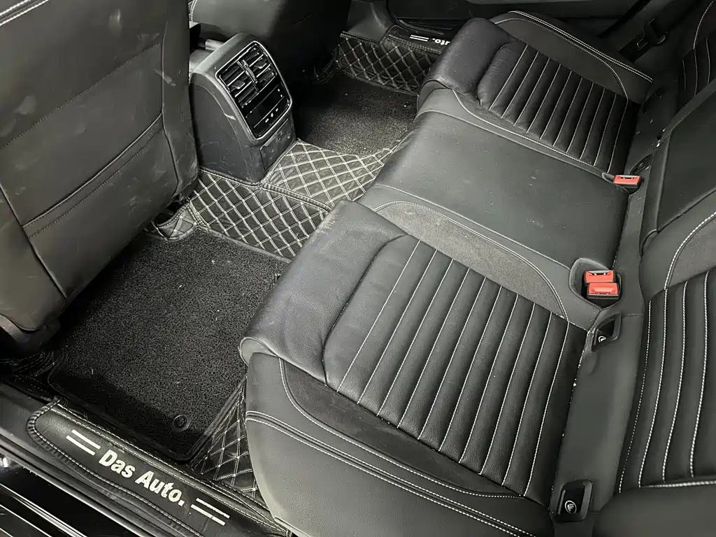 VOLKSWAGEN MAGOTAN 2021