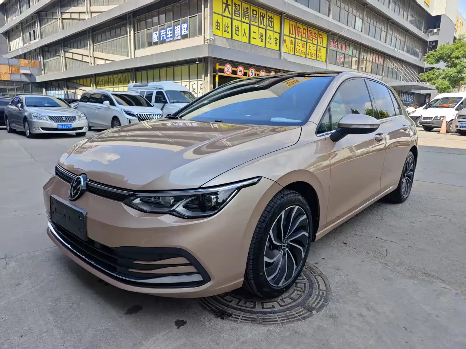 VOLKSWAGEN GOLF 2021