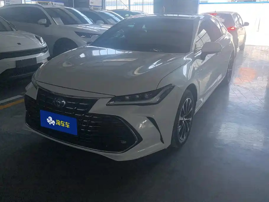 TOYOTA AVALON 2022