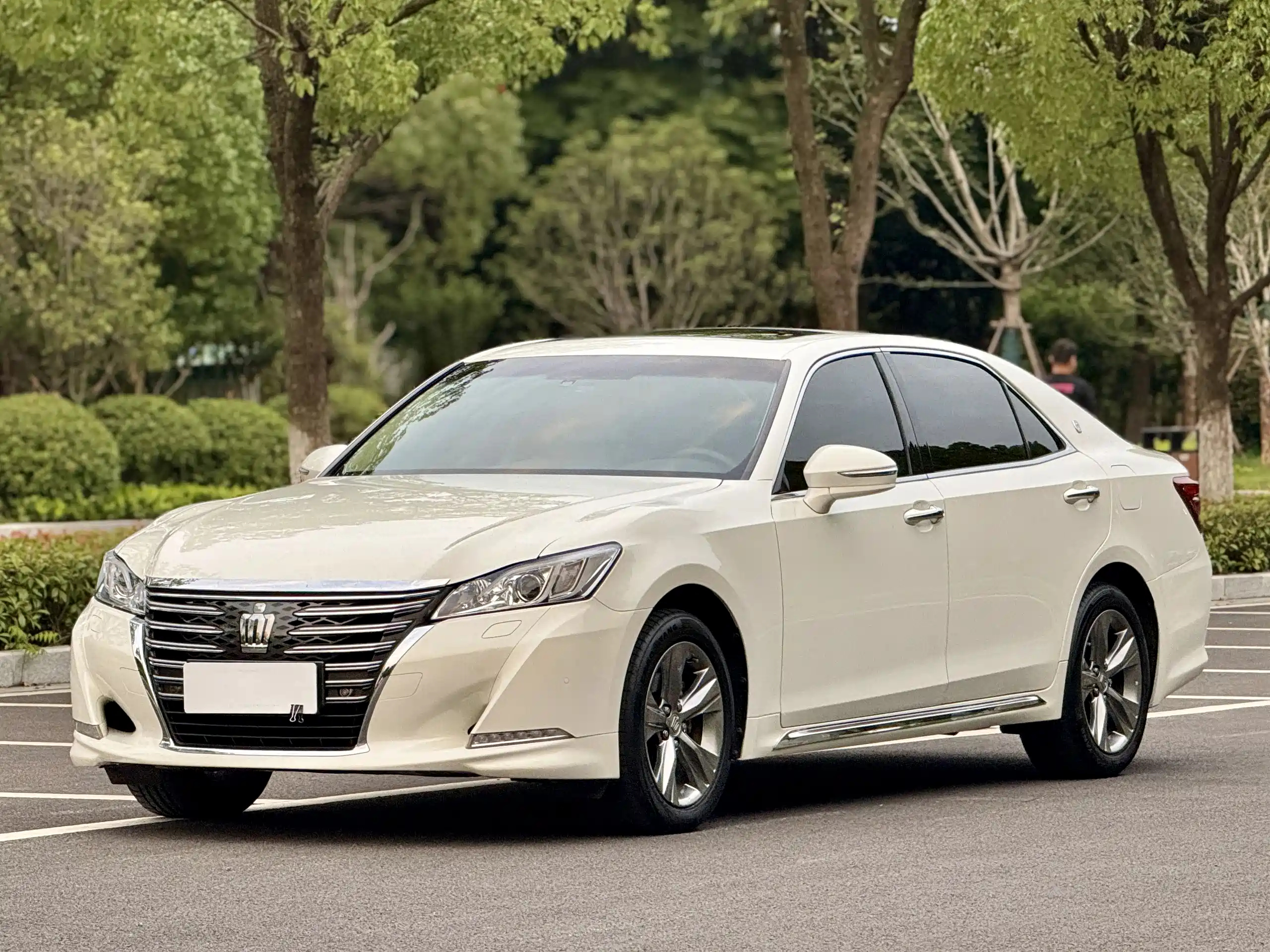TOYOTA CROWN 2015