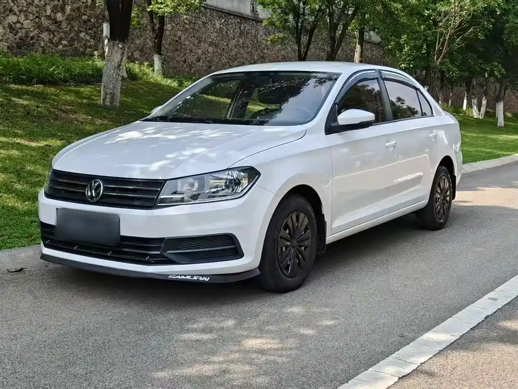 VOLKSWAGEN SANTANA 2018