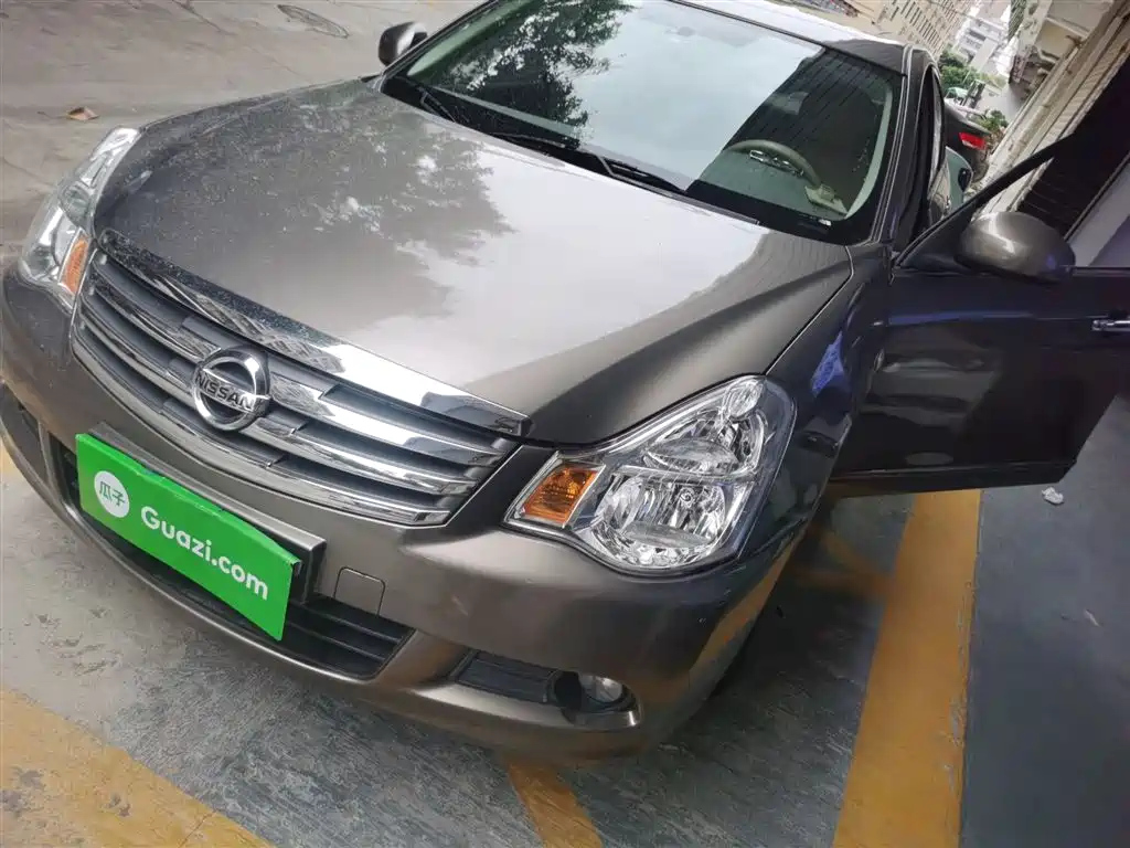 NISSAN SYLPHY 2018