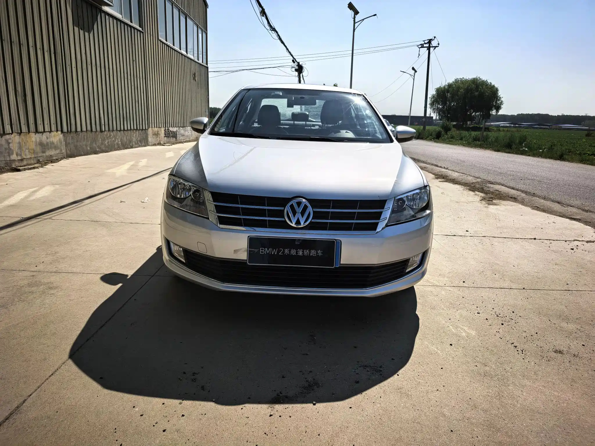 VOLKSWAGEN LAVIDA 2013