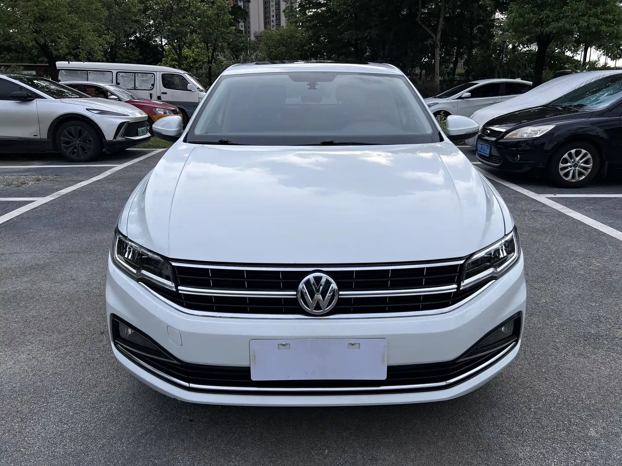 VOLKSWAGEN BORA 2019
