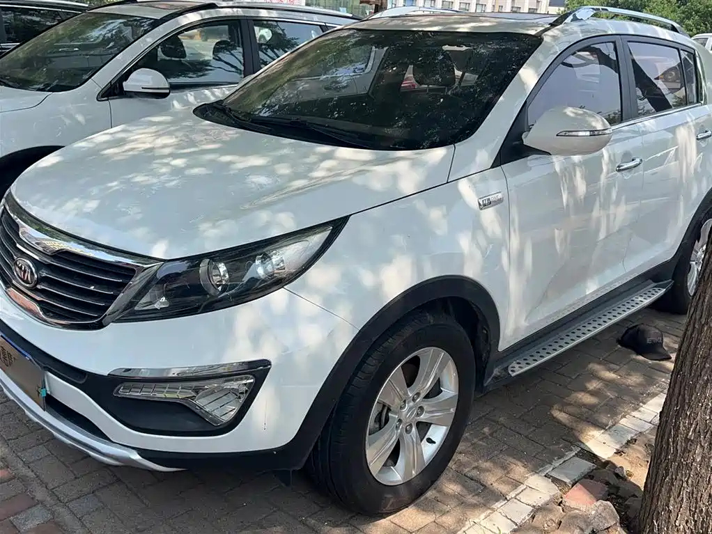 KIA SPORTAGE 2012