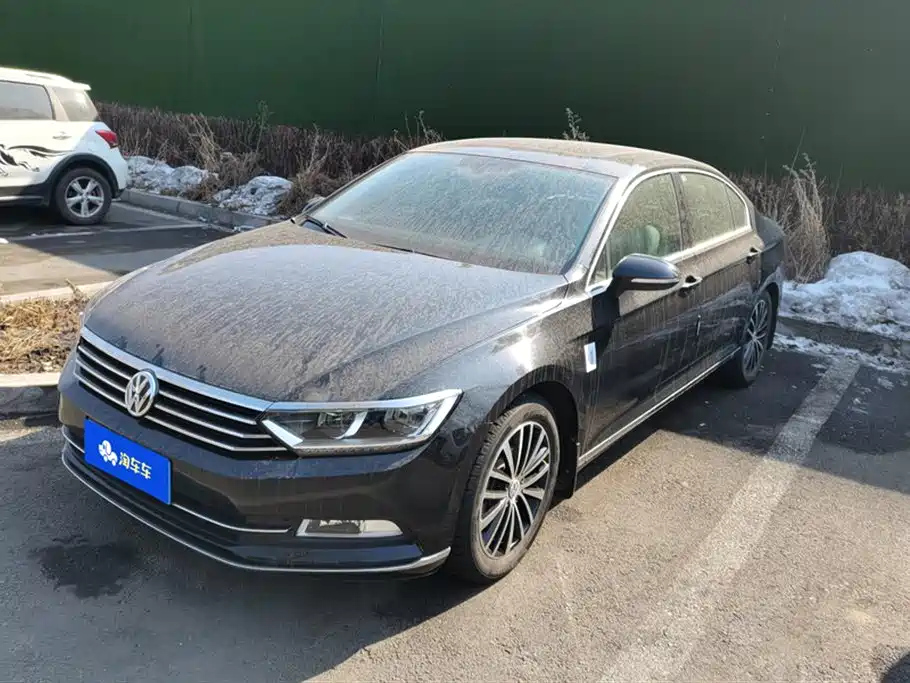 VOLKSWAGEN MAGOTAN 2018