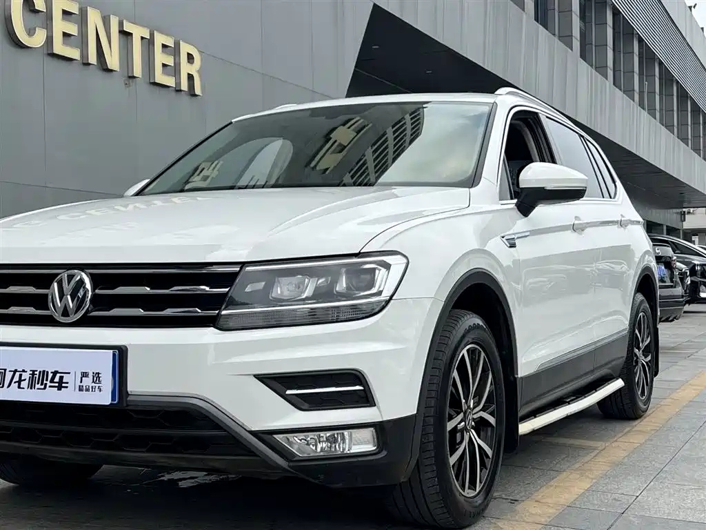 VOLKSWAGEN TIGUAN L 2018