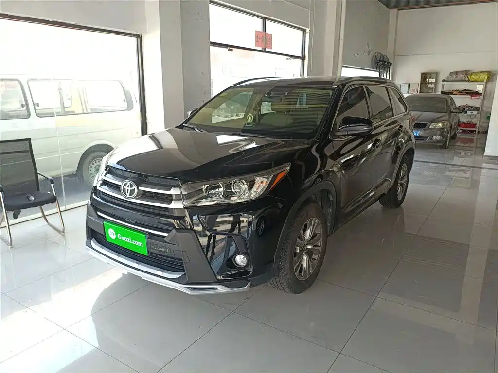 TOYOTA HIGHLANDER 2018